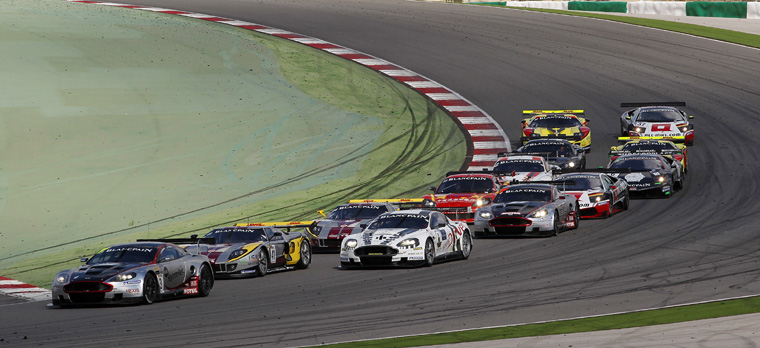 Nissan GT-R Race Scene Picture